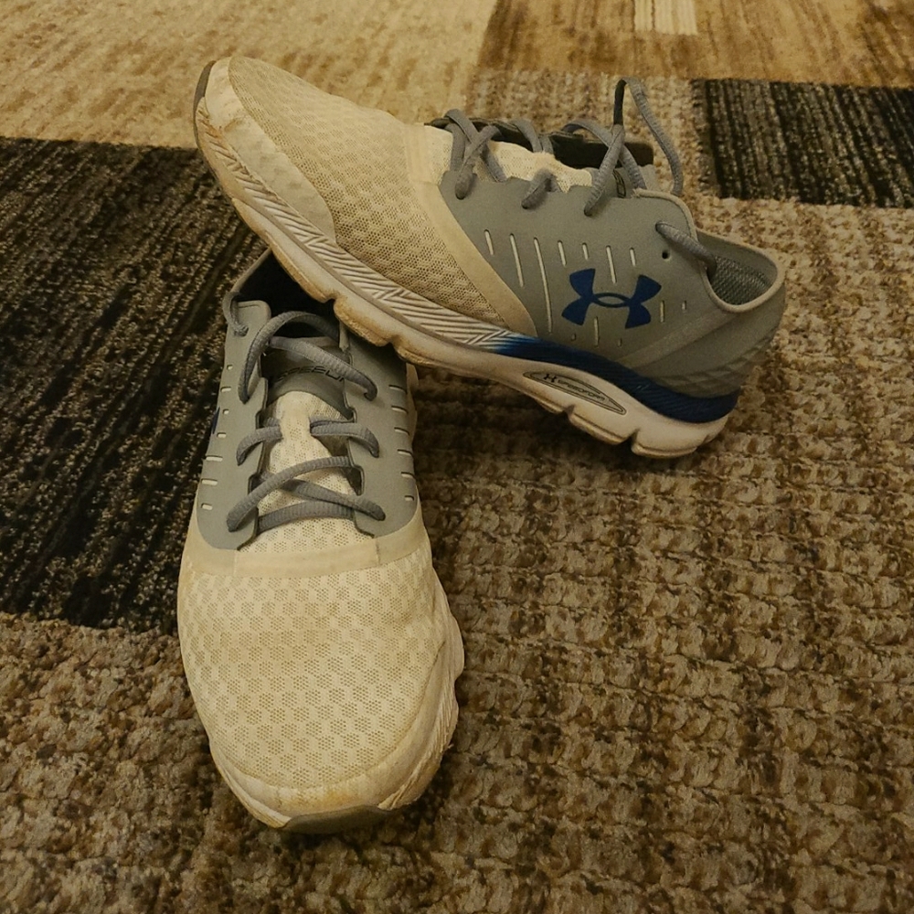UnderArmour SpeedForm Mens Running Shoes.